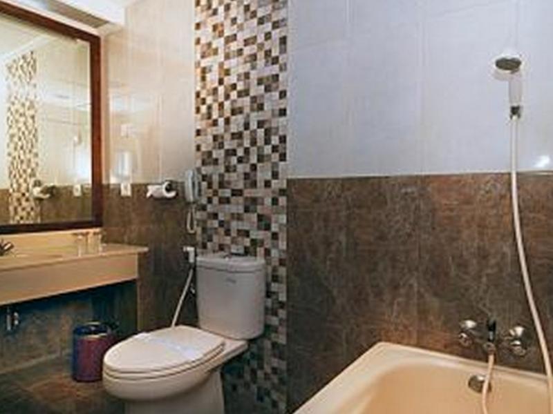 Weta International Hotel Сурабая Екстер'єр фото